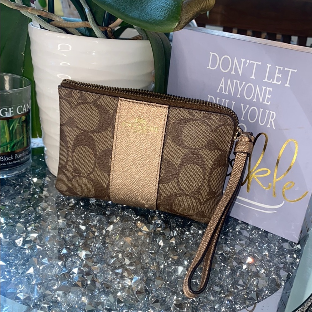 Vintage Coach Brown and Gold Wristlet